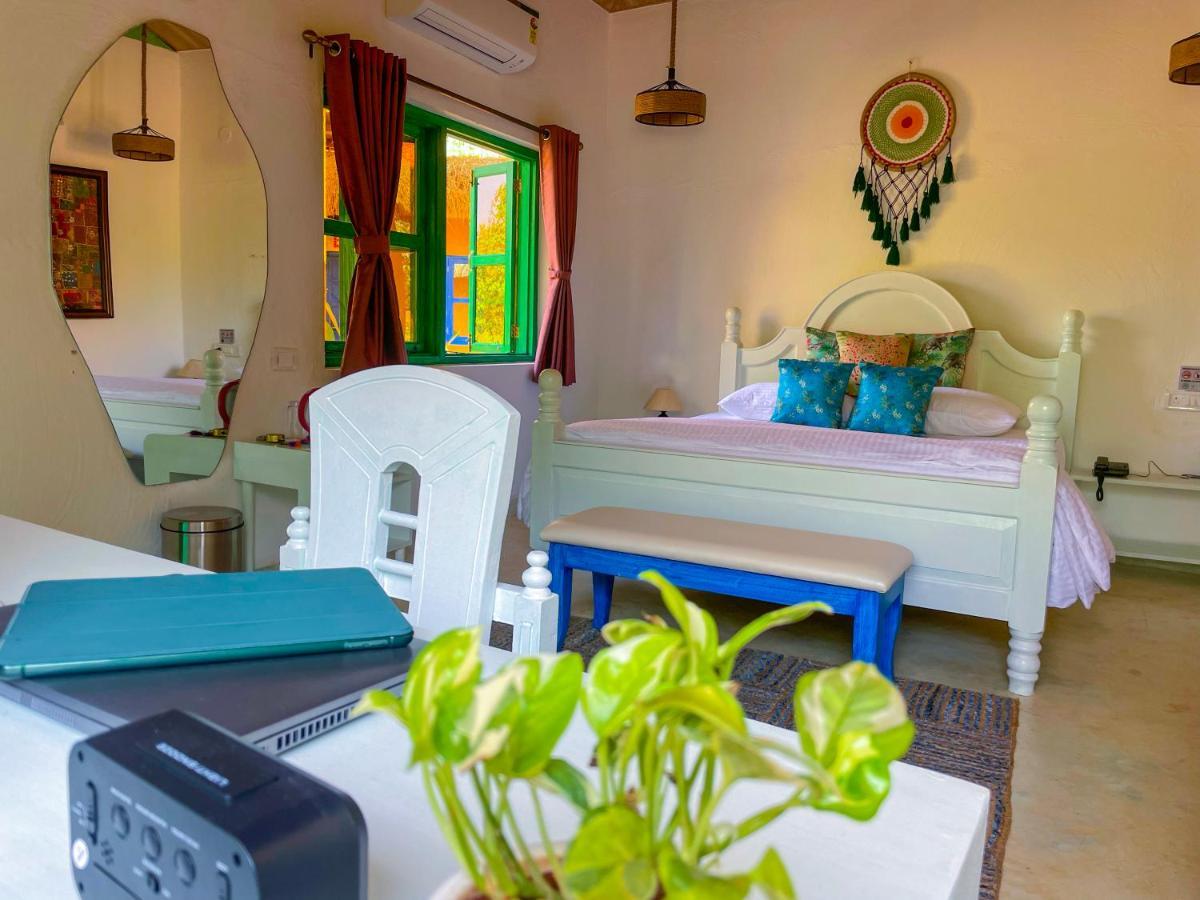 One At Goa Hotell Canacona Exteriör bild