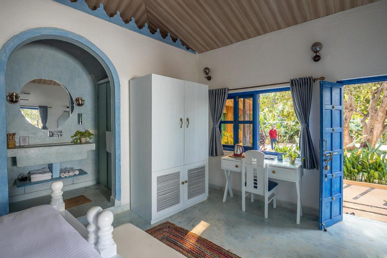 One At Goa Hotell Canacona Exteriör bild
